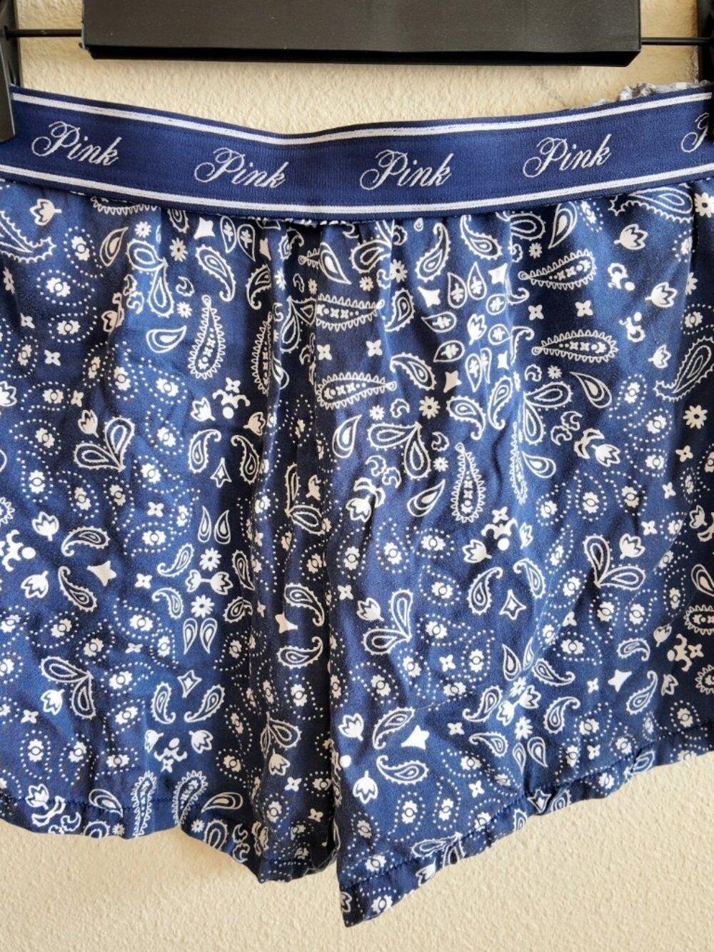 Victorias Secret PINK sleeping shorts paisley size xs